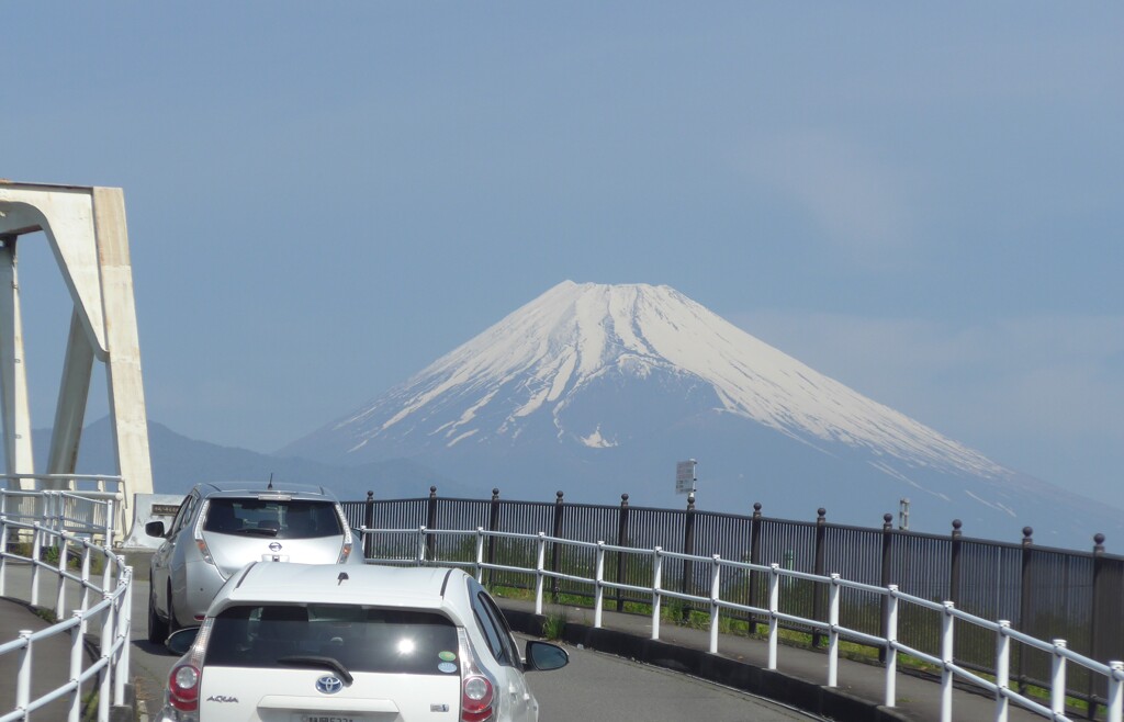 P1300027 (2)　4月23日 今日の富士山