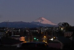 P1250892 (2)　2月9日 今朝の富士山