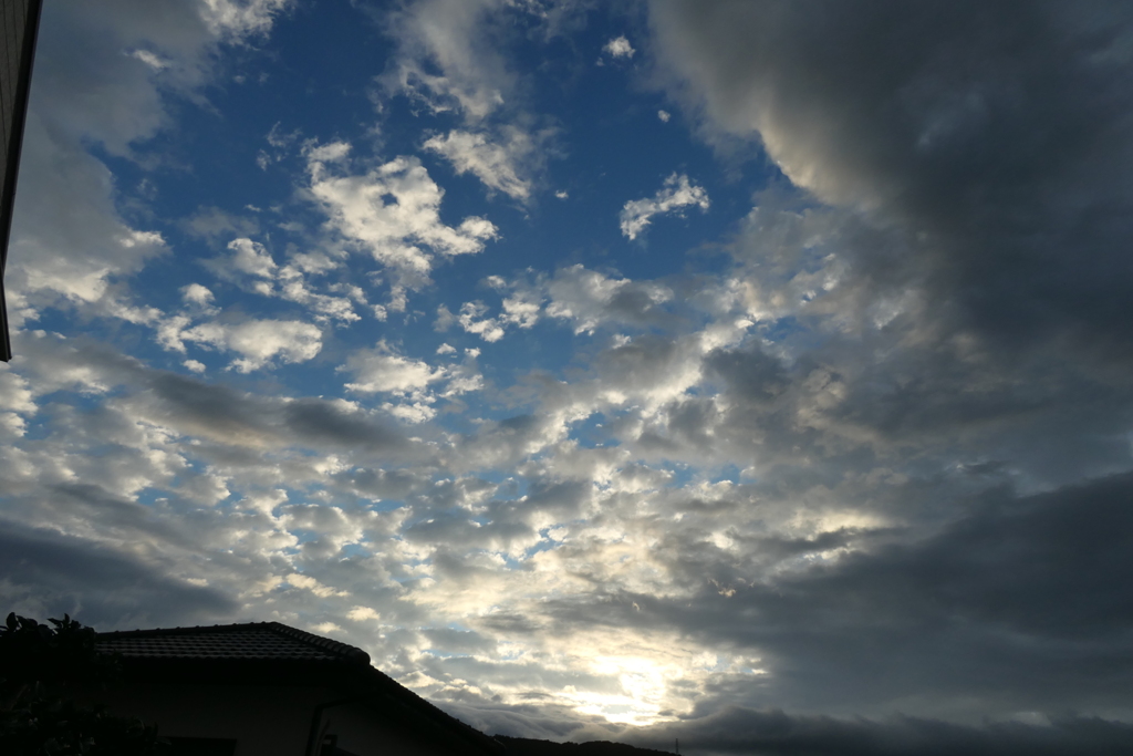 P1069337　朝の空