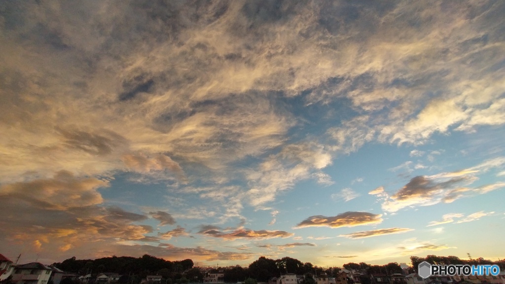 朝日と雲