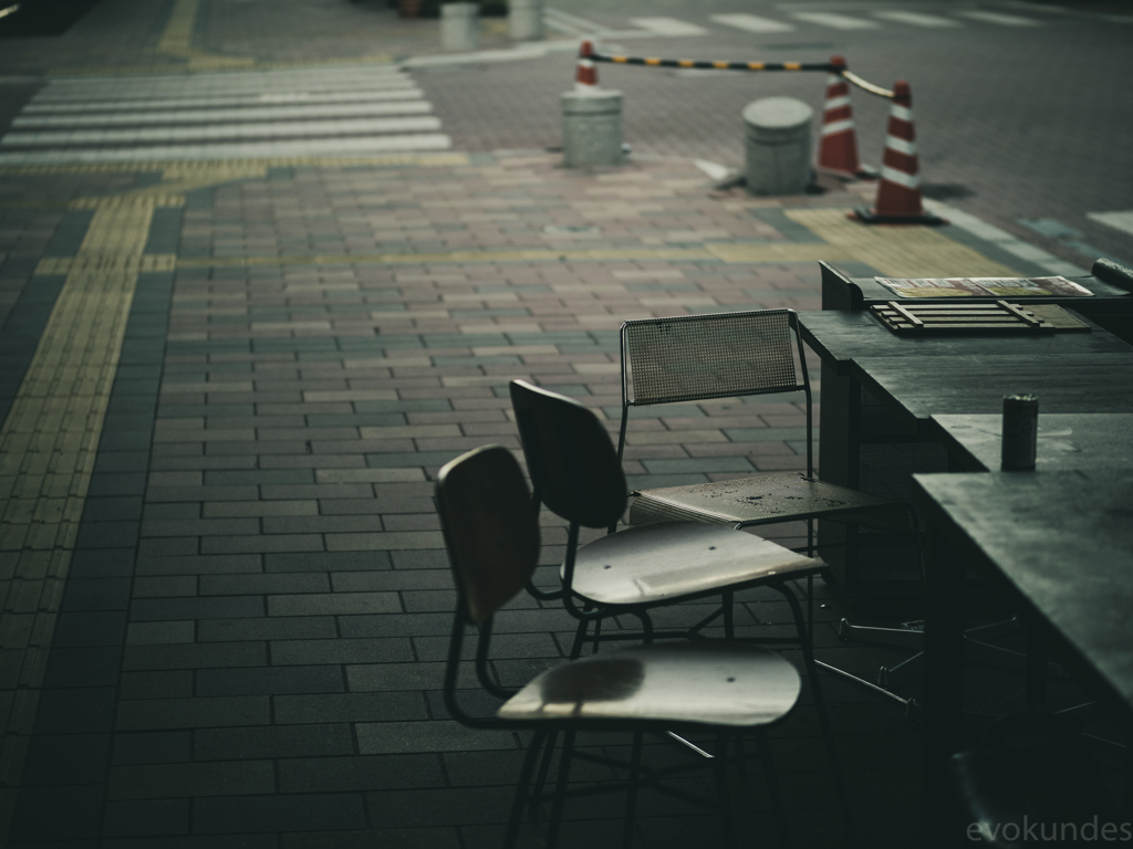 朝は必ず来る