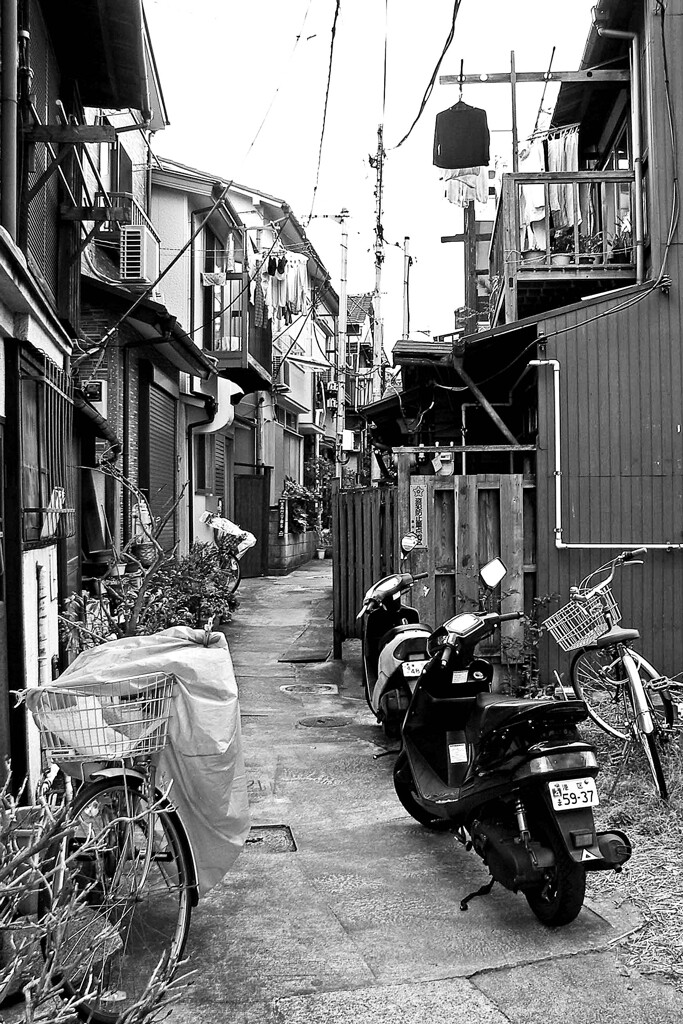 昭和の残像130 路地とﾊﾞｲｸ 北品川二丁目 品川区 2008年2月