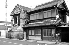 昭和の残像172 土蔵と郵便ﾎﾟｽﾄ 鳩ヶ谷 埼玉県 2008年1月
