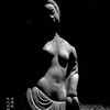 裸婦石像 　年代不詳 多聞院 世田谷区