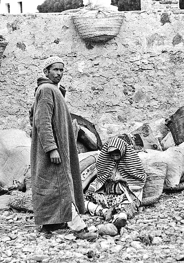 「広場の男」　Morocco1973　(37)