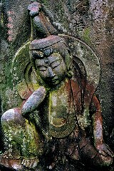 如意輪観音　延宝8年1680 瑞光寺墓地 新宿区