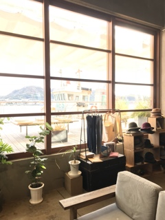 オサレな港デッキ