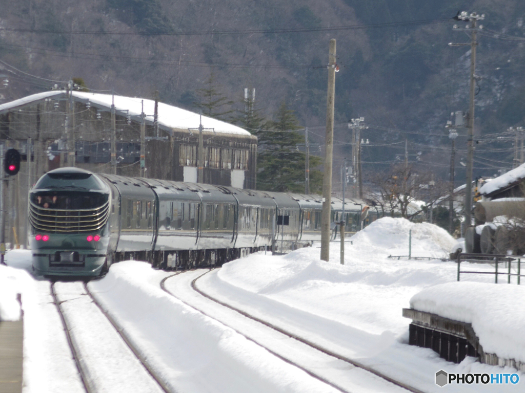 颯爽と