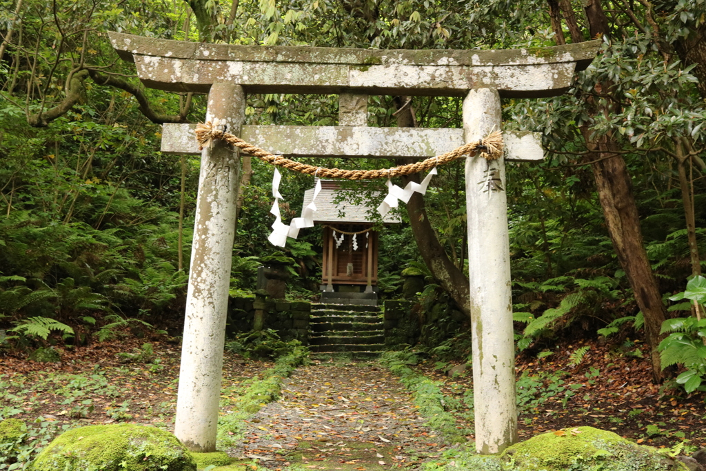 鳥居