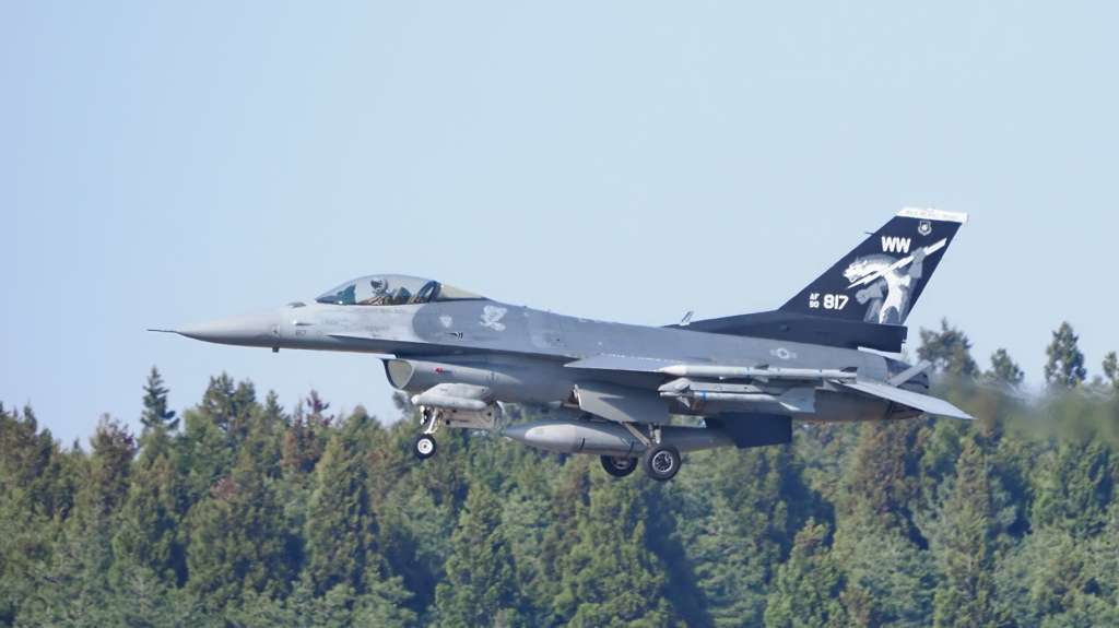 三沢の在籍機達５(F-16)