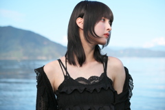 秋の湖畔にて(６)