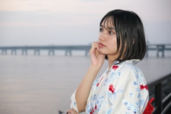 盛夏の海辺にて(４)