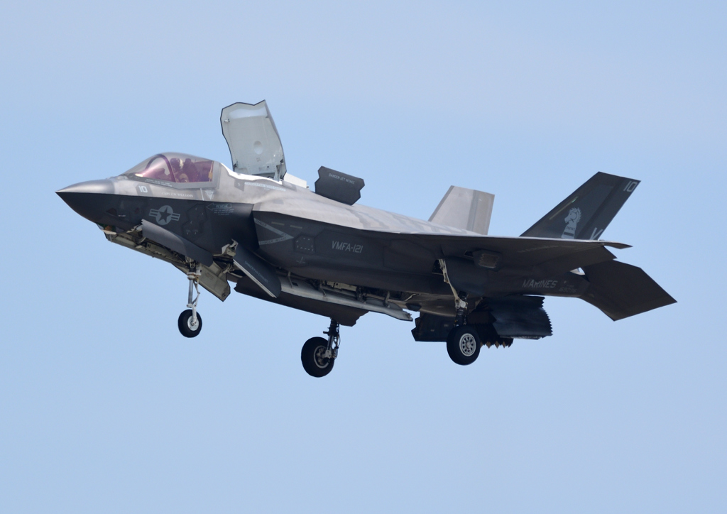 Ｆ－３５Ｂ　５態（１）
