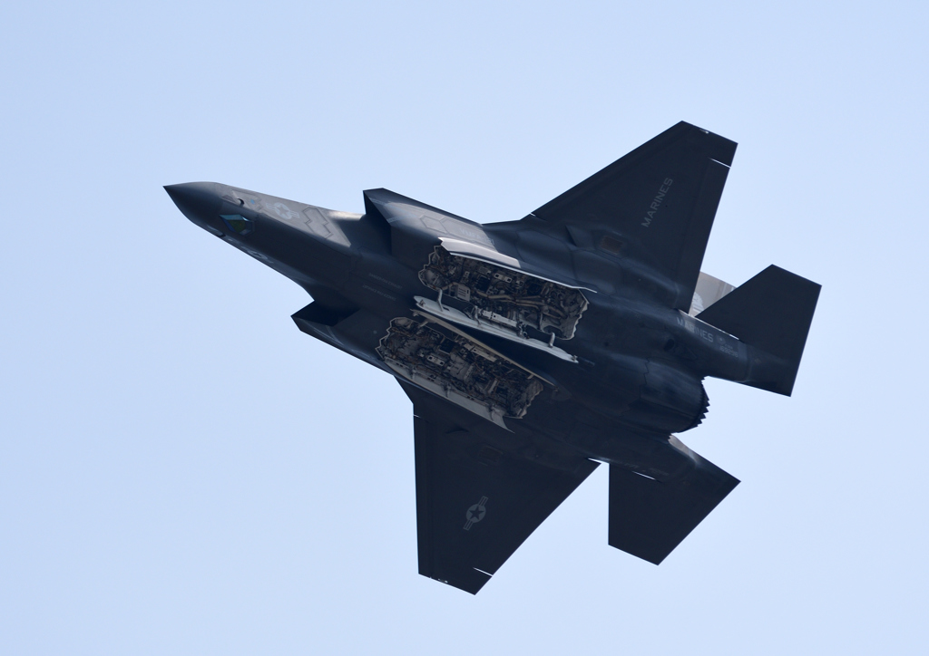 Ｆ－３５Ｂ　５態（１）
