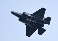 Ｆ－３５Ｂ　５態（１）