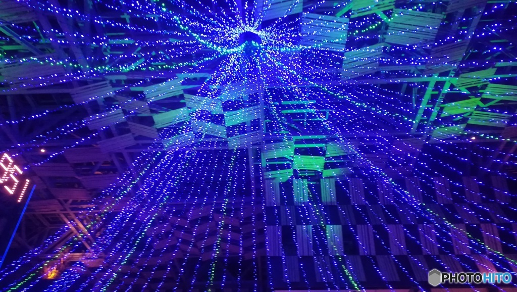降りそそぐ煌めき