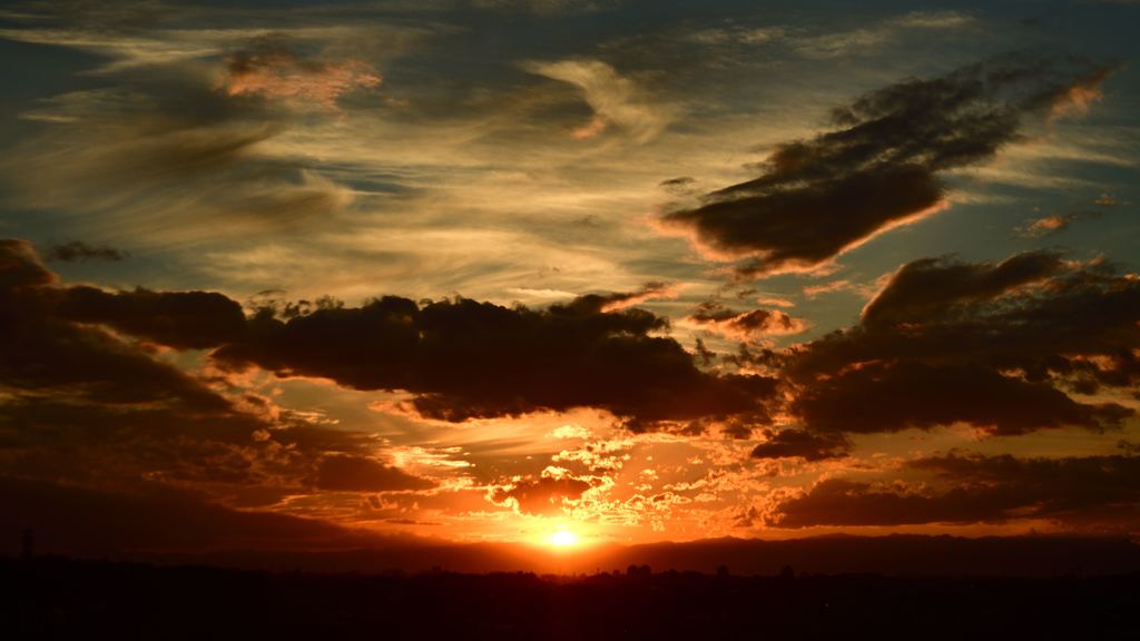 ある日の夕景5　乱れ
