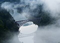 霧の第一橋梁