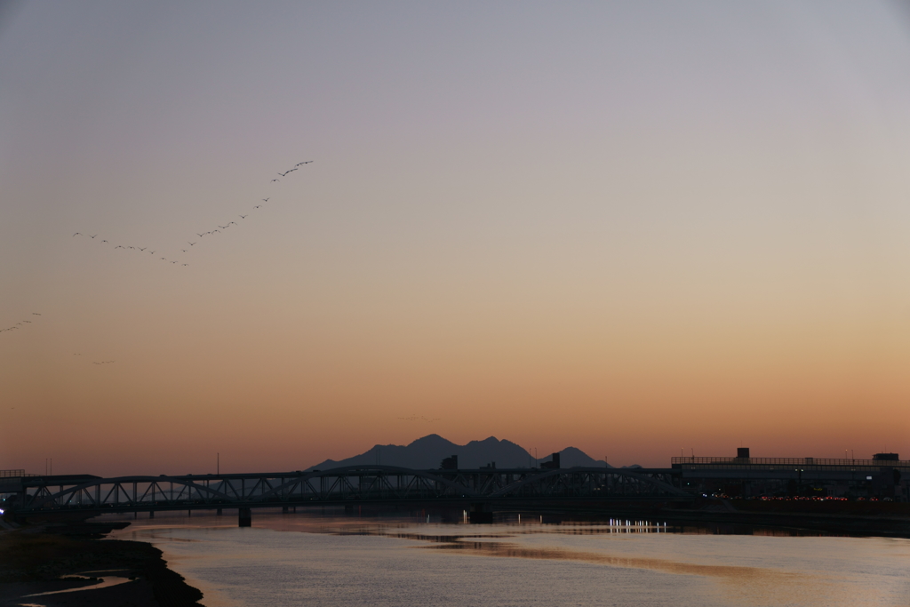 旭橋の夕景