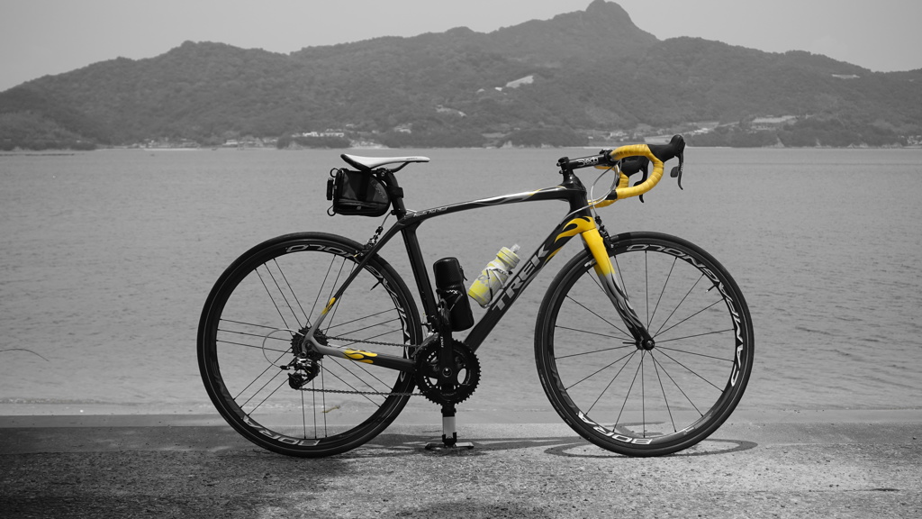 海　TREK　Domane　ロードバイク