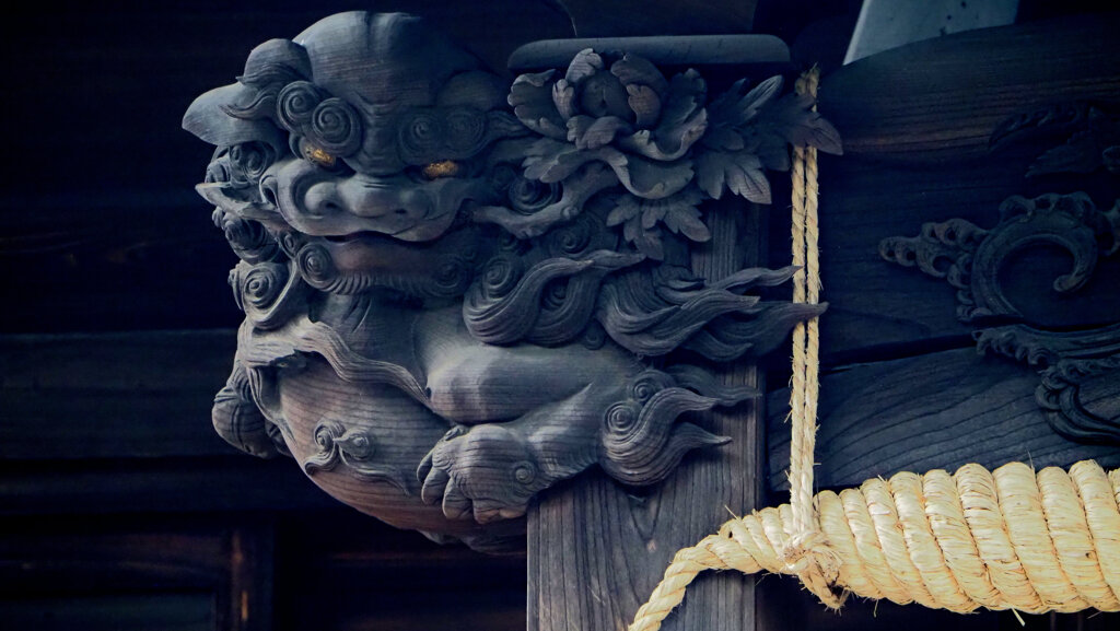 諏訪神社の木鼻