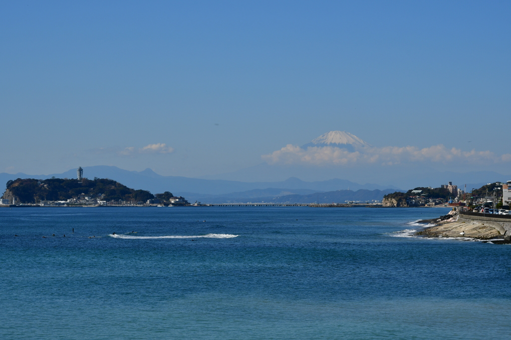 江ノ島と富士山