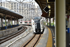 大船駅にて