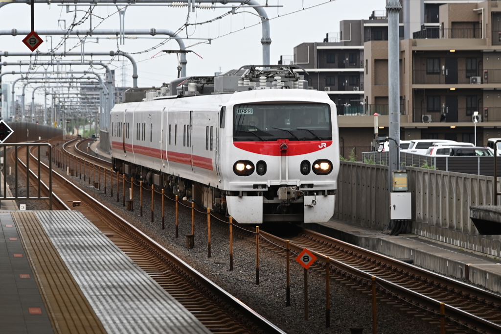 EAST i
