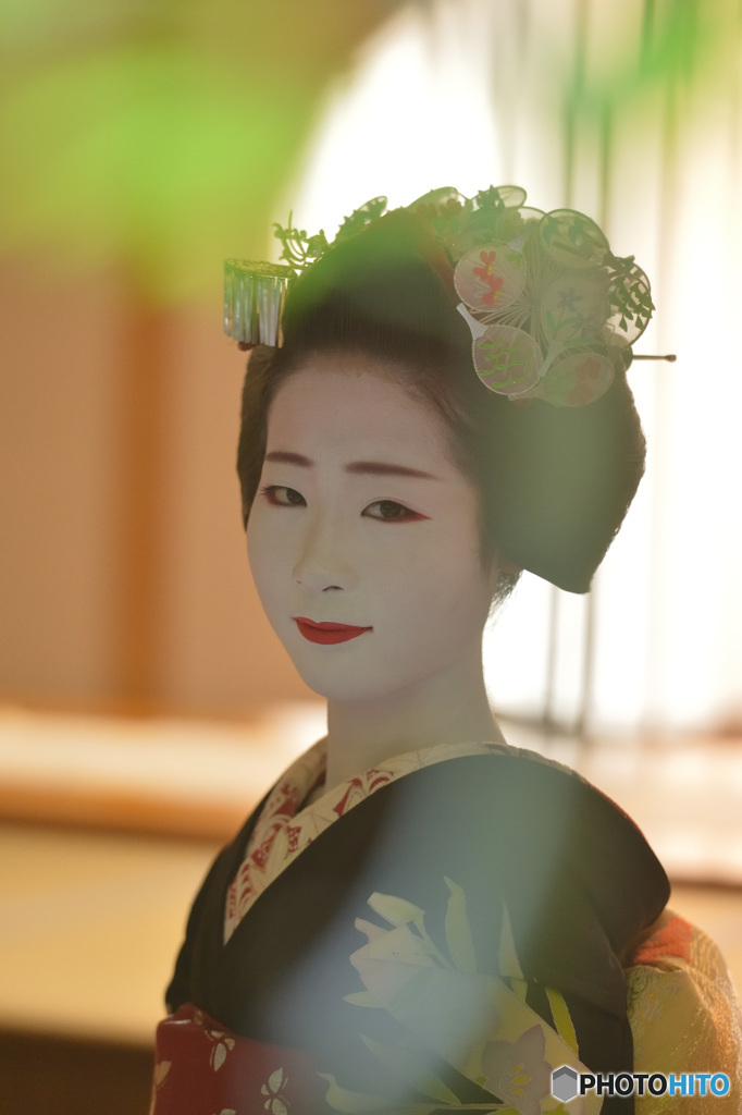 見つめて