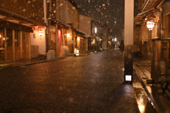 雪降る街
