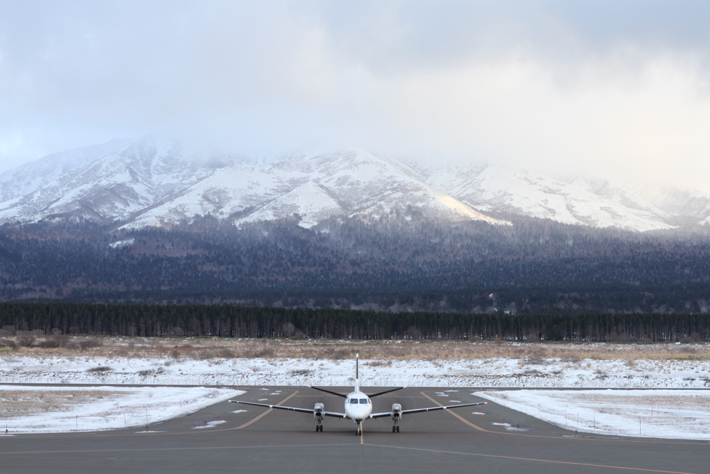 利尻富士とSAAB340B