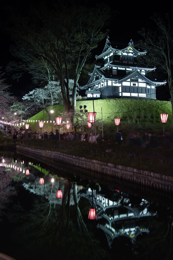 城の映り込み