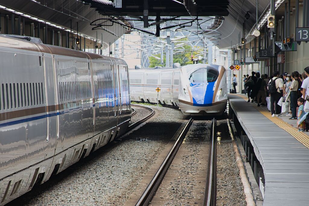 賑わう長野駅