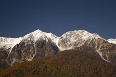 冠雪の白馬鑓ケ岳と杓子岳