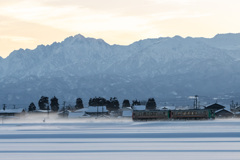 剱岳と高山線