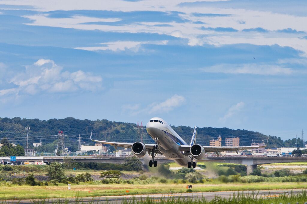 富山キトキト空港離陸