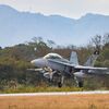 F-18着陸