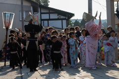 町流し始まる
