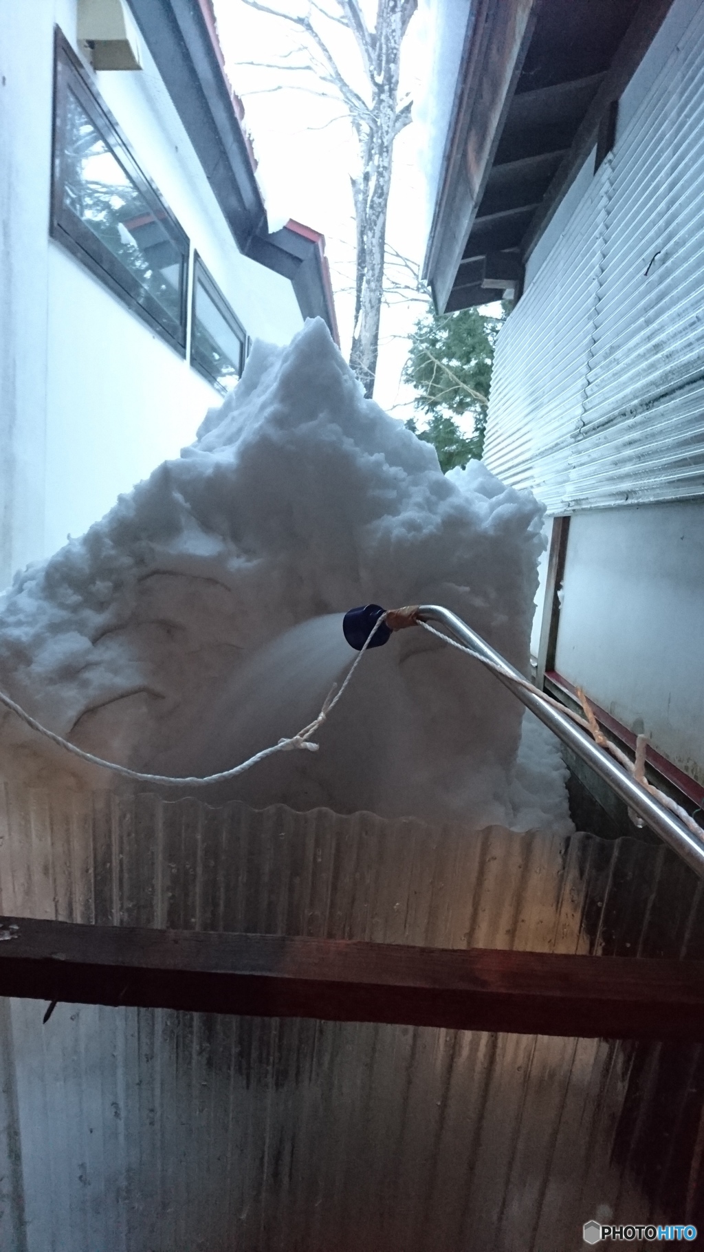 雪国の生活、消雪中