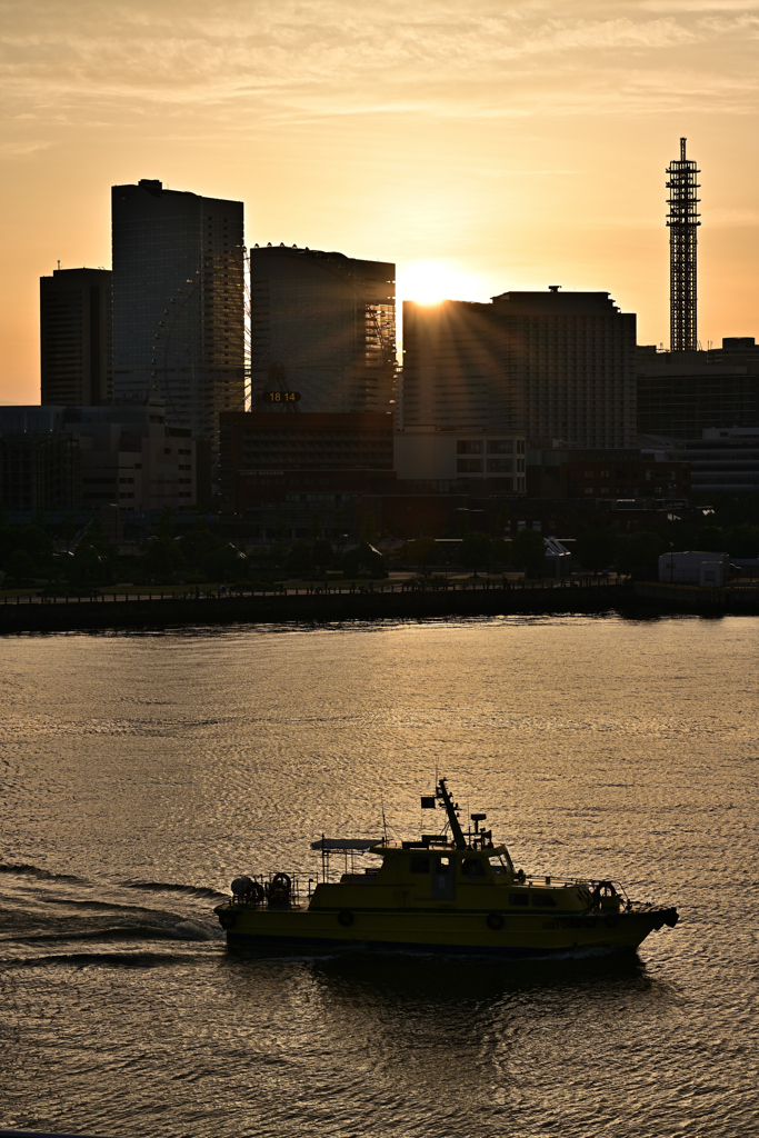 はまこれな風景　落日と船