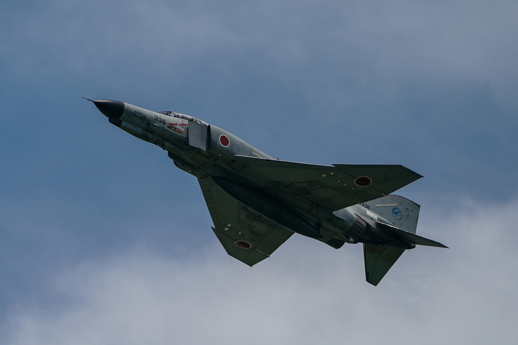 F-4