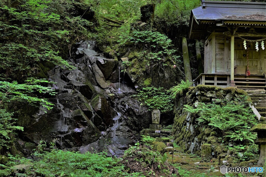 滝神社