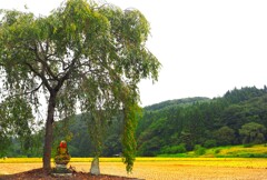村のはずれの お地蔵さん