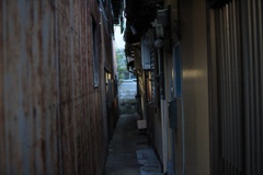 路地裏