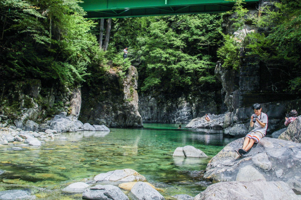 川遊び