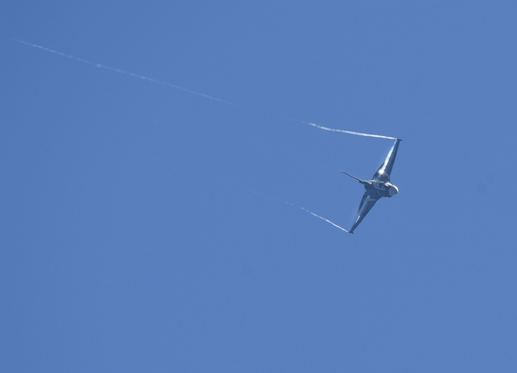 空を走る