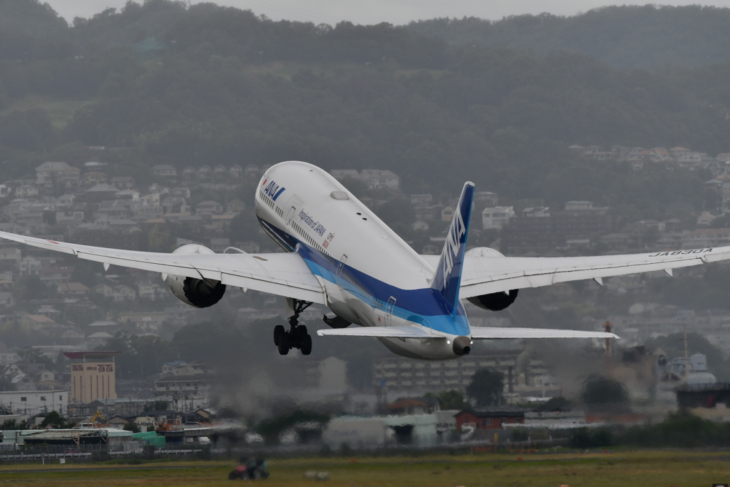 Ｂ787テイクオフ