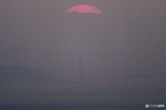 明石大橋に沈む夕日