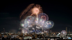 夜空を焦がす