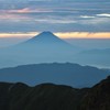 北岳山頂から富士